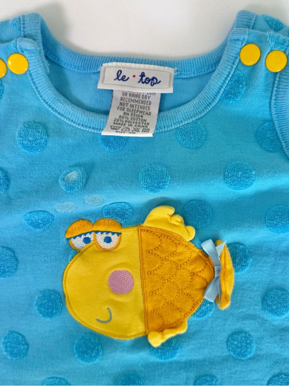 Baby Girl 3M Le Top Set | Fish Applique Scallop Hem Top & shorts - Picture 3 of 6